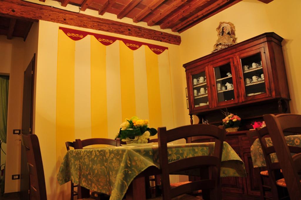 B&B Il Casale Di Nanni Lucca Exterior foto
